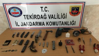 EVDEN UÇAKSAVAR MERMİSİ ÇIKTI