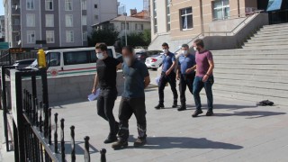 OTO HIRSIZI TUTUKLANDI