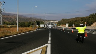 3 GÜNDE 46 BİN 291 ARAÇ SÜRÜCÜSÜNE CEZA KESİLDİ