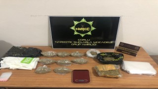 ÇERKEZKÖY’DE SAKLANAN UYUŞTURUCULAR DEDEKTÖR KÖPEK TARAFINDAN BULUNDU