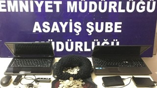 ÇALDIĞI MALZEMELERLE BİRLİKTE YAKALANDI