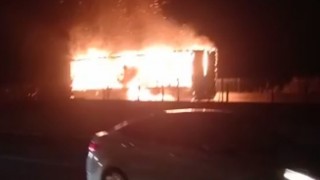 ÇERKEZKÖY GİŞELERDE SEYİR HALİNDEKİ TIR ALEV ALEV YANDI