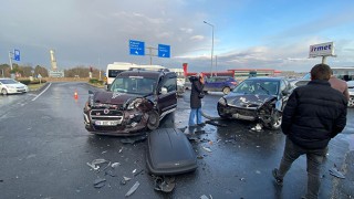 TRAFİK KAZASINDA 3 YARALI