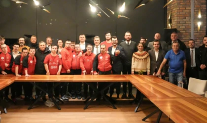 SARAY BELEDİYE BAŞKANI TAŞYASAN “ÖZEL DEV ADAMLARLA” İFTARDA BULUŞTU