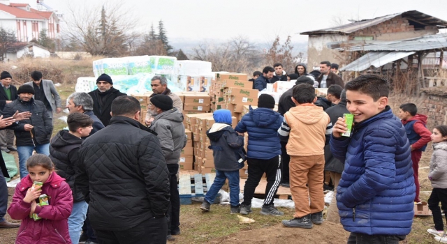 YARDIMLAR DEPREMZEDELERE SAĞ SALİM ULAŞTIRILDI