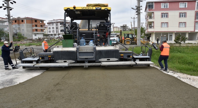 KAPAKLI - PINARÇA BAĞLANTISI BETON YOL ÇALIŞMALARI DEVAM EDİYOR