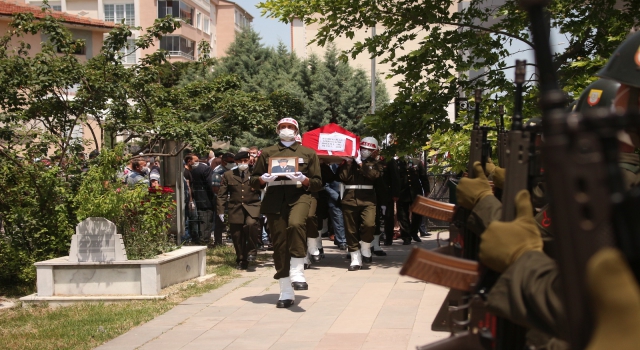 GAZİMİZ SON YOLCULUĞUNA UĞURLANDI