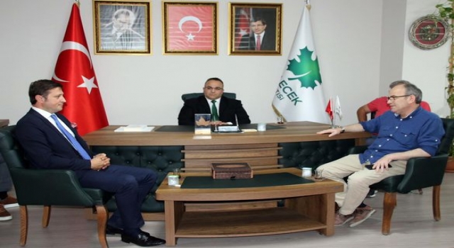 AKAY’DAN GELECEK PARTİSİ TEKİRDAĞ İL BAŞKANLIĞININ YEREL YÖNETİMLER KONULU PANELE KONUŞMACI OLARAK KATILDI