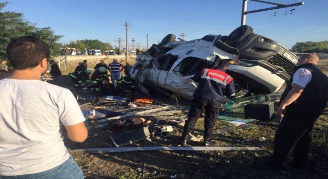 TREN KAZASINDA ÖLÜ SAYISI 6’YA ÇIKTI