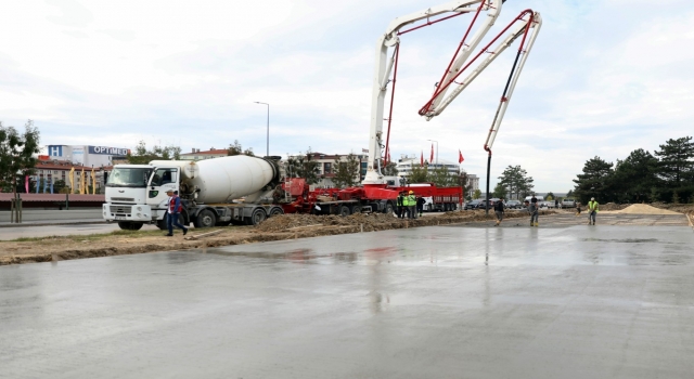 29 EKİM CADDESİ’NDE ÇALIŞMALAR DEVAM EDİYOR