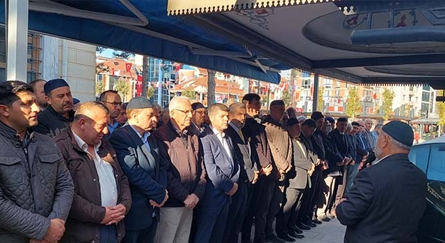 AHMET NARÇIN DUALARLA DEFNEDİLDİ
