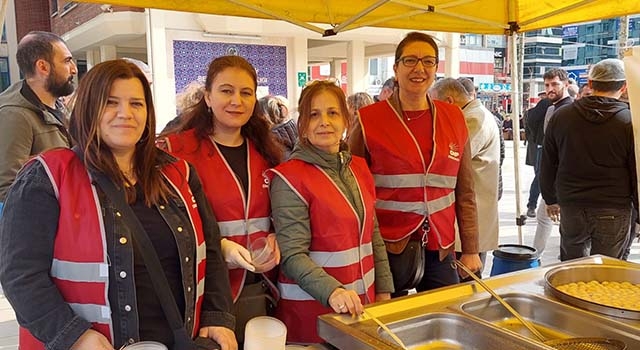 CHP, HAYIR LOKMASI DAĞITTI