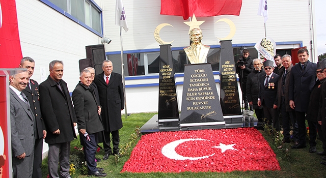 CUMHURİYETİN 100'ÜNCÜ YILINA YAKIŞAN ANIT, TÖRENLE AÇILDI