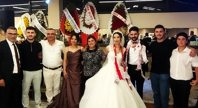 ÖZKILIÇ VE KARATAŞ AİLELERİNİN MUTLU GÜNÜ
