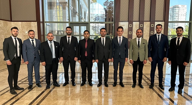 ÇERKEZKÖY’ÜN GENÇLERİ CUMHURBAŞKANI ERDOĞAN’LA BULUŞTU