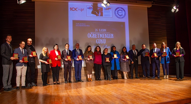 ÇOSB’DE ÖĞRETMENLER GÜNÜ ÇEŞİTLİ ETKİNLİKLERLE KUTLANDI