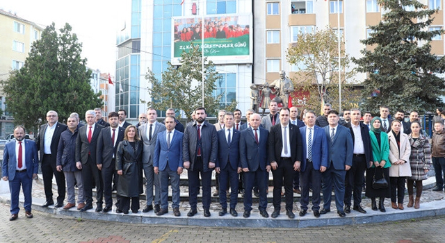 KAPAKLI’DA ÖĞRETMENLER GÜNÜ KUTLANDI