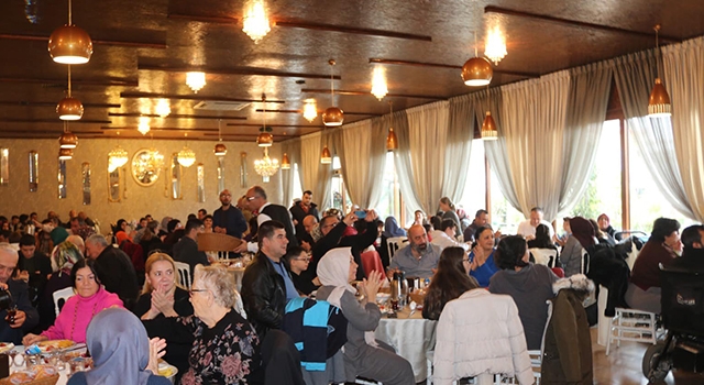ÖZEL İNSANLAR, ÖZEL GÜNDE BİR ARAYA GELDİ