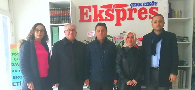 YEKELER VE ÇOLAK’TAN EKSPRES’E ZİYARET