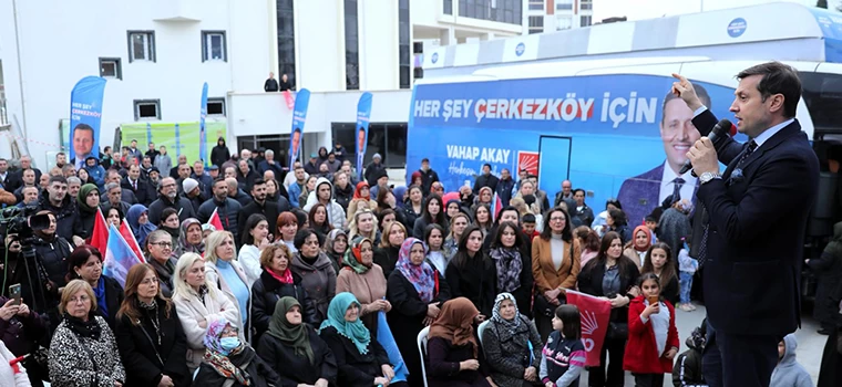 AKAY, VELİKÖY’E MÜJDELERLE GELDİ