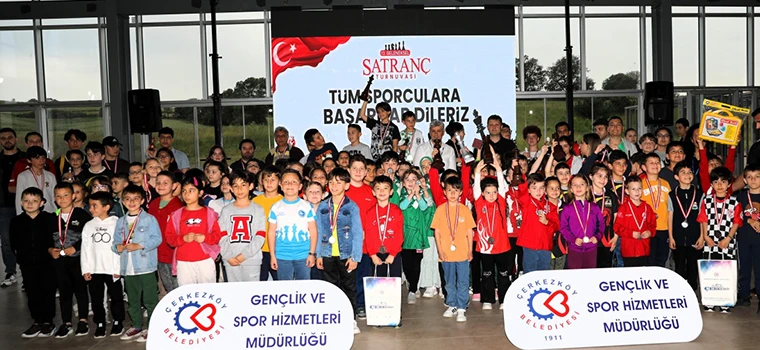 300’ÜN ÜZERİNDE SPORCU KATILDI