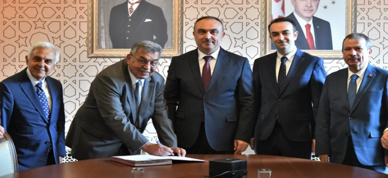 ÇOSB Kapaklı Devlet Hastanesini Teslim Etti