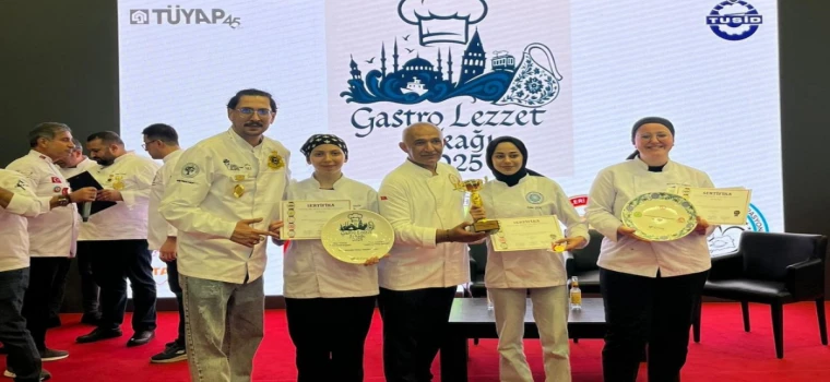 TEKİRDAĞ NKÜ ŞARKÖY MYO AŞÇILIK PROGRAMI ÖĞRENCİLERİNDEN GURURLANDIRAN BAŞARI