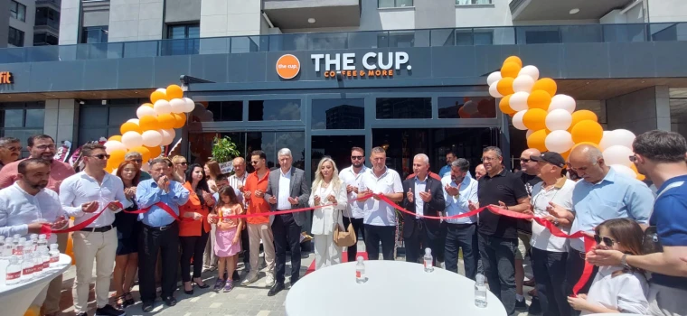 THE CUP COFFEE, DÜNYA KAHVESİ ÇEŞİTLERİYLE ÇERKEZKÖY’DE HİZMETE AÇILDI