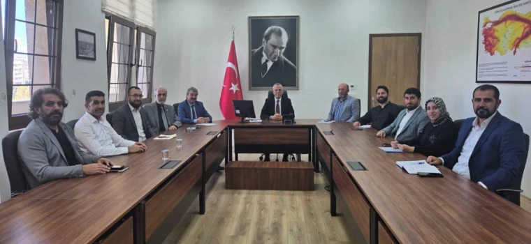KAYMAKAM GÜNLÜ BAŞKANLIĞINDA EĞİTİMDE DESTEK PLATFORMU EYLÜL AYI TOPLANTISI YAPILDI
