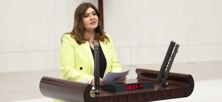 SELÇAN TAŞÇI: “TEKİRDAĞLILAR ÖLMEK İSTEMİYOR, KİRLİ SANAYİYE TAHAMMÜLÜMÜZ KALMADI”