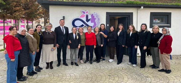 TEKİRDAĞ BAROSU ÇORLU’DA KADINLARLA BULUŞTU