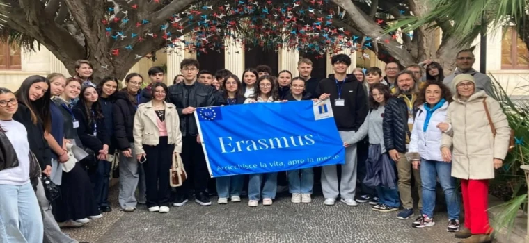 SEVAL AHMET ÇETİN FEN LİSESİ ÖĞRENCİLERİ ERASMUS+ PROJESİYLE SİCİLYA’DA