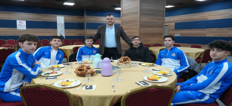Tekirdağ’ın Şampiyonları Saray’da Onur Konuğu Oldu