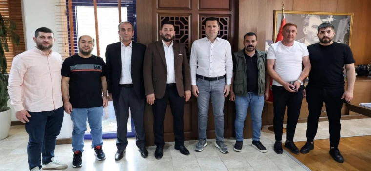 ÇERKEZKÖY PAZARCILAR DERNEĞİ’NDEN BAŞKAN AKAY’A ZİYARET
