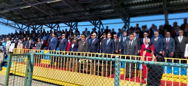 ÇERKEZKÖY’DE 19 MAYIS ATATÜRK’Ü ANMA, GENÇLİK VE SPOR BAYRAMI COŞKUYLA KUTLANDI