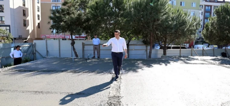 BAŞKAN VAHAP AKAY, KENT KAFE ÇALIŞMALARINI İNCELEDİ