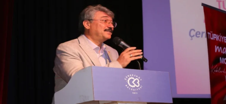 ÇERKEZKÖY MİLLİ EĞİTİM'DEN BAŞARI DOLU YIL DEĞERLENDİRMESİ: 50 BİNİ AŞKIN ÖĞRENCİ TATİLE GİRDİ