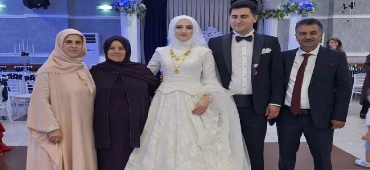 AKIN VE ŞENTÜRK AİLELERİNİN MUTLU GÜNÜ