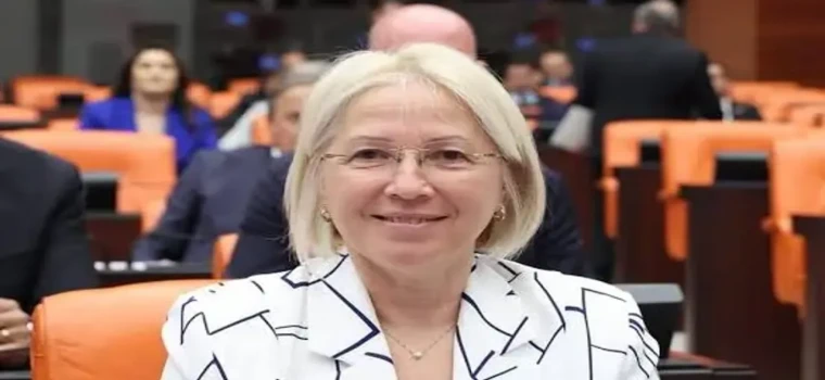 Nurten Yontar’dan kademeli emeklilik çağrısı