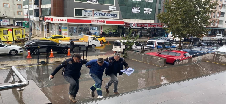 “Türk bayrağı çöpe atıldı” denildi, gerçek soruşturmayla ortaya çıktı!