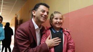 BAŞKAN ÇETİN’DEN EĞİTİME DESTEK