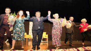 ÇOSB’DE KAHKAHA TUFANI