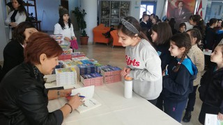 GÜLERÇİN’İN KONUĞU YAZAR ŞAHAN OLDU