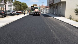 İKİ CADDEDE DAHA ASFALT ÇALIŞMASI TAMAMLANDI