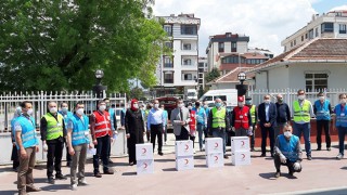 KIZILAY VE VEFA’DAN İHTİYAÇ SAHİPLERİNE ERZAK DESTEĞİ