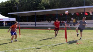 AYAK TENİSİ TURNUVASI’NDA ŞAMPİYON BELLİ OLDU