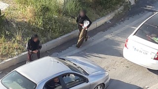 DİLENCİLERİN TRAFİK IŞIKLARINDAKİ ÖLÜM OYUNU