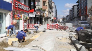 4 BİN 97 TON SICAK ASFALT SERİLECEK