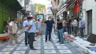 SİNEMALAR SOKAĞI SİL BAŞTAN YENİLENİYOR