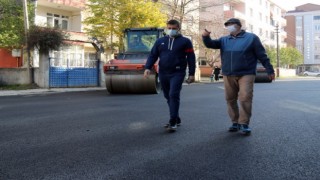 AKAY: “İHTİYAÇ DUYULAN TÜM SOKAKLARDA YOL ÇALIŞMALARIMIZ SÜRECEK”